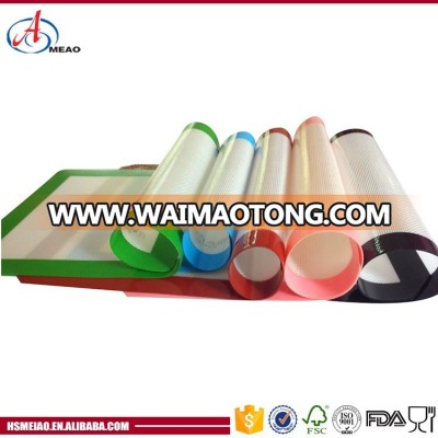 FDA,LFGB certificated customized private logo custom silicone baking mat